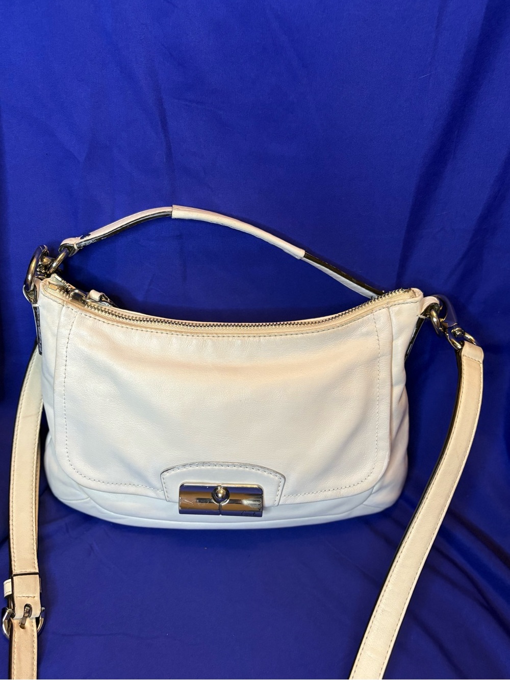 Coach Kristen offwhite Leather Shoulder Bag with Crossbody Strap - Picture 2 of 6